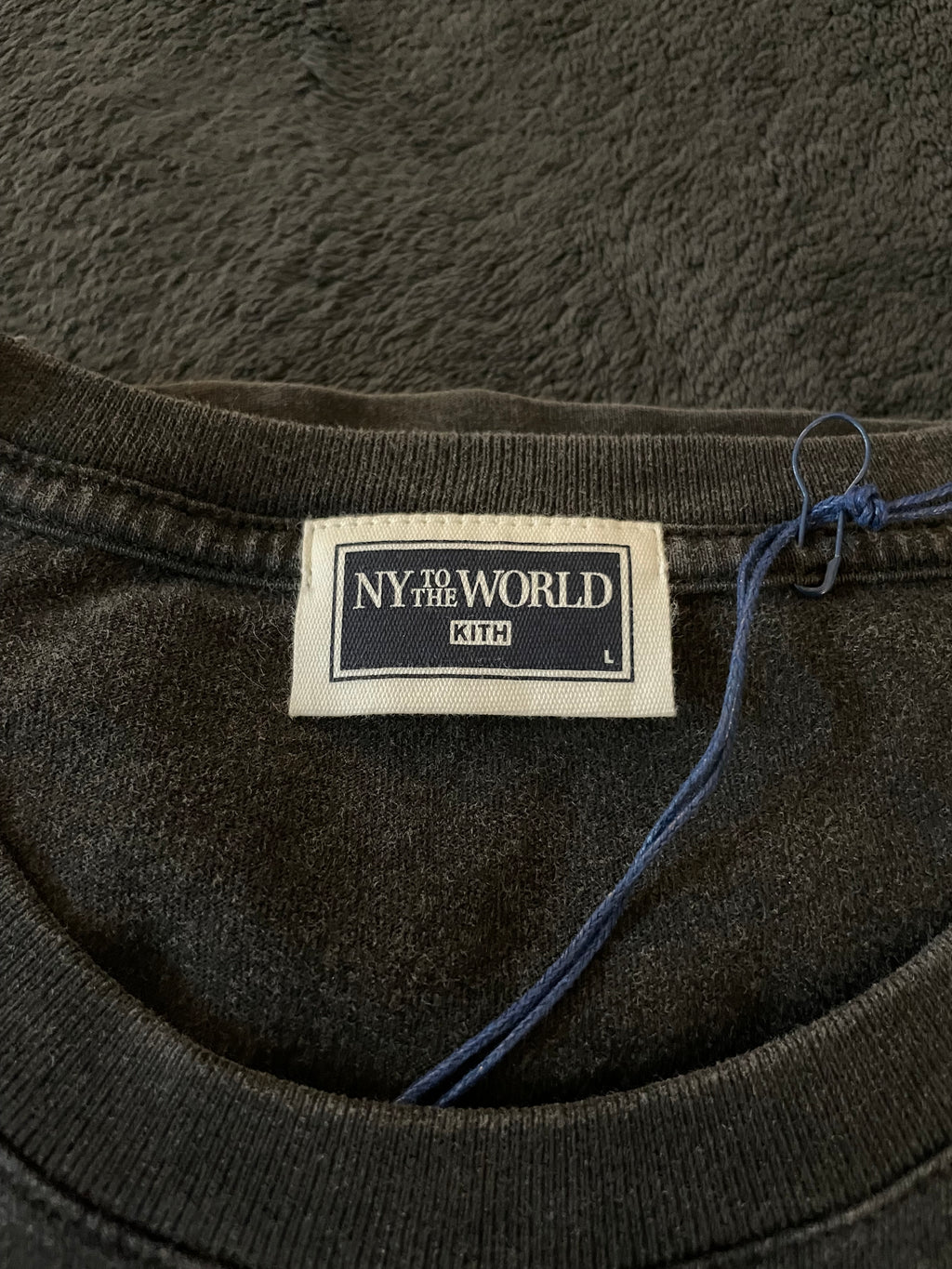 Kith NY To The World Tee